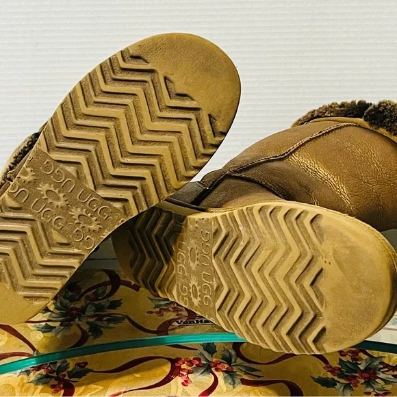 UGG Australia Classic Tall Metallic Bronze Sheepskin Boots SZ 9 - Picture 11 of 14